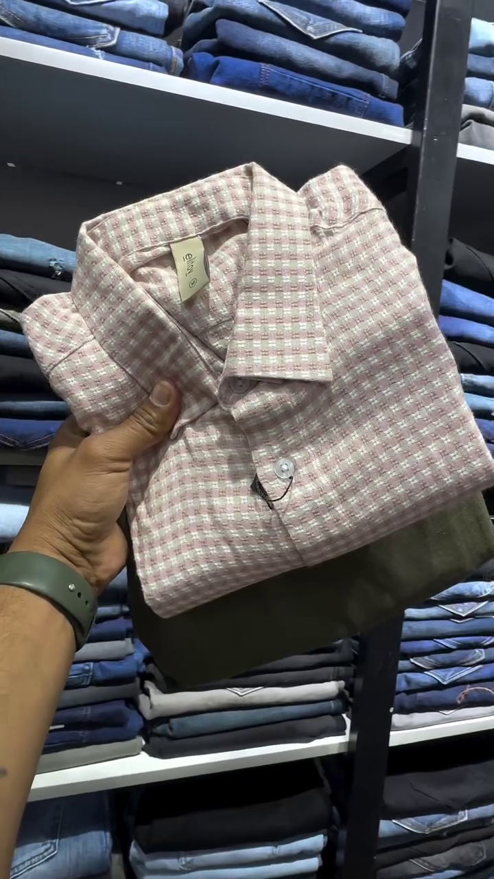 Men Mandarin Collar Buffalo Checked Cotton Relaxed Fit Casual Shirt - Image 3