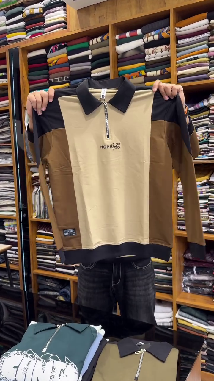 Men Colourblocked Regular Fit Polo T-Shirt - Image 10