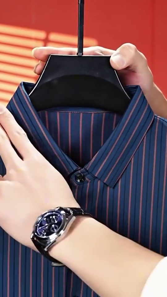 Men's Pure Cotton Checks Pattern Slim Fit Semi Cutaway Collar Full Sleeve Formal Shirt - Image 3