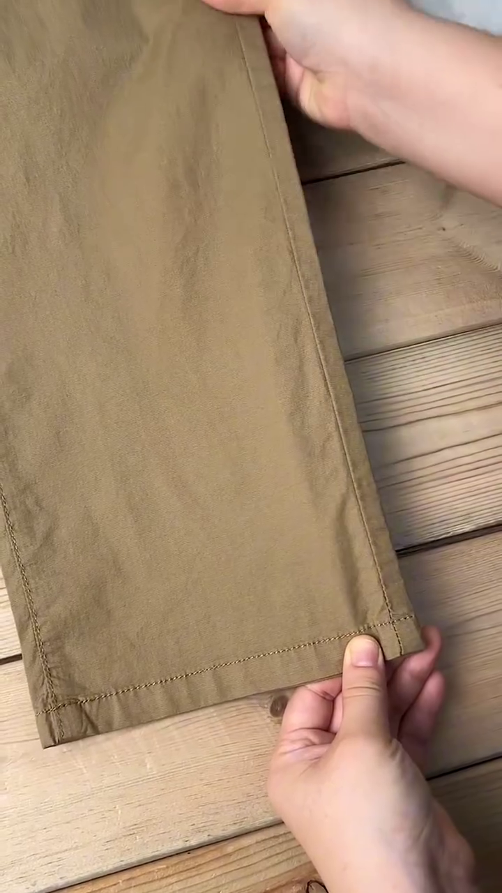 Men Khaki Slim Fit Solid Chinos - Image 4