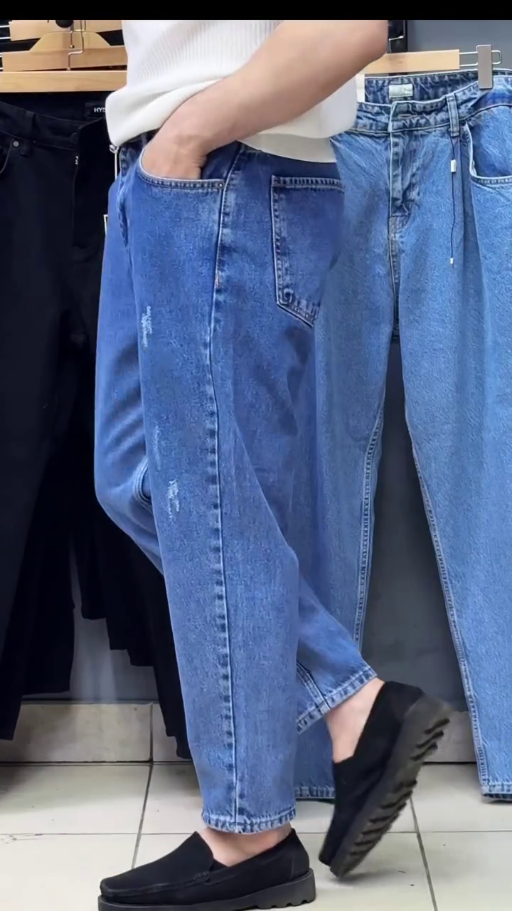 Men Straight Fit Stretchable Jeans - Image 10