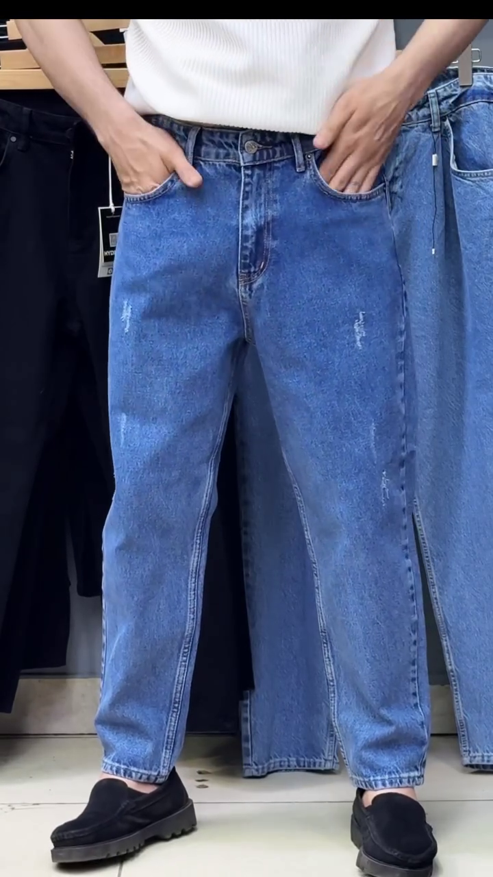 Men Straight Fit Stretchable Jeans - Image 7
