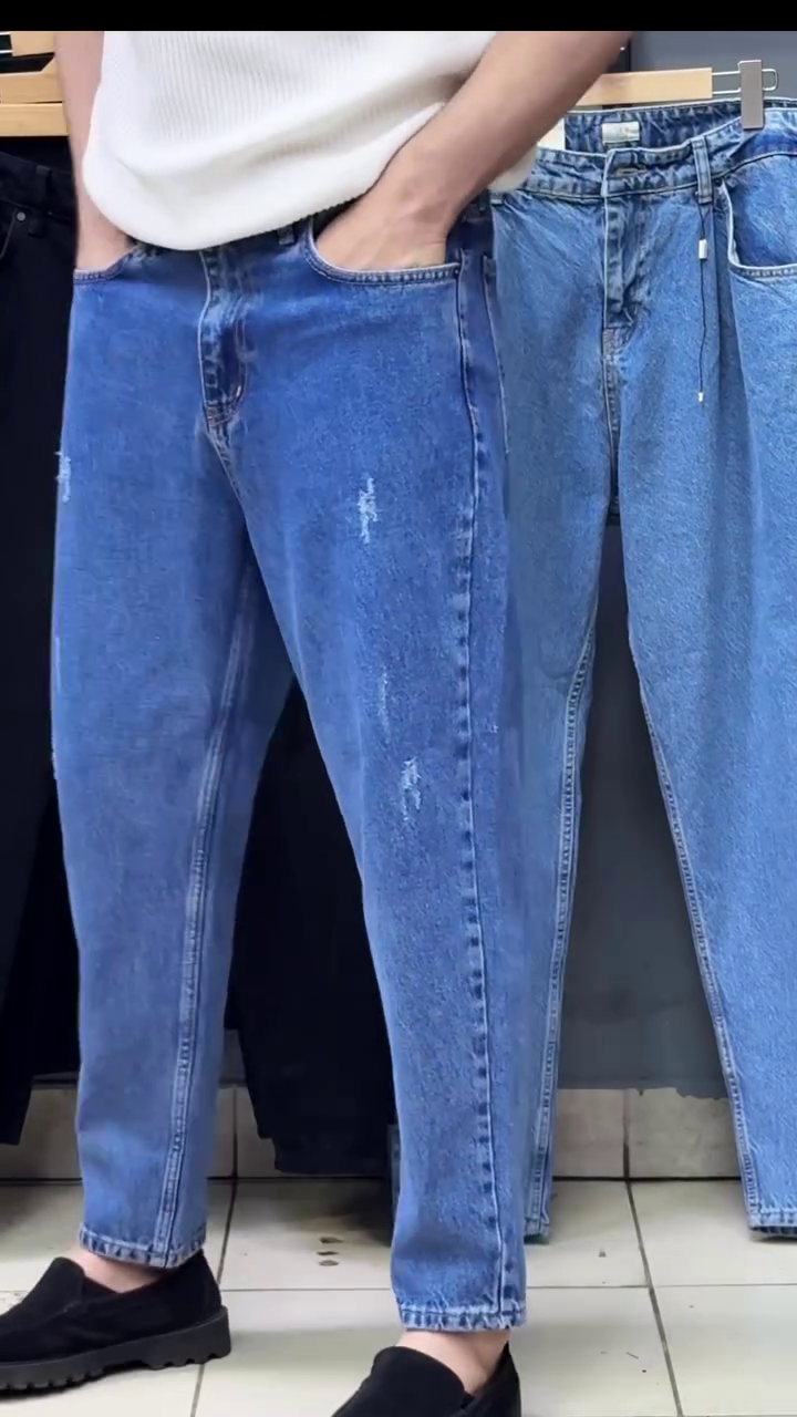 Men Straight Fit Stretchable Jeans - Image 3
