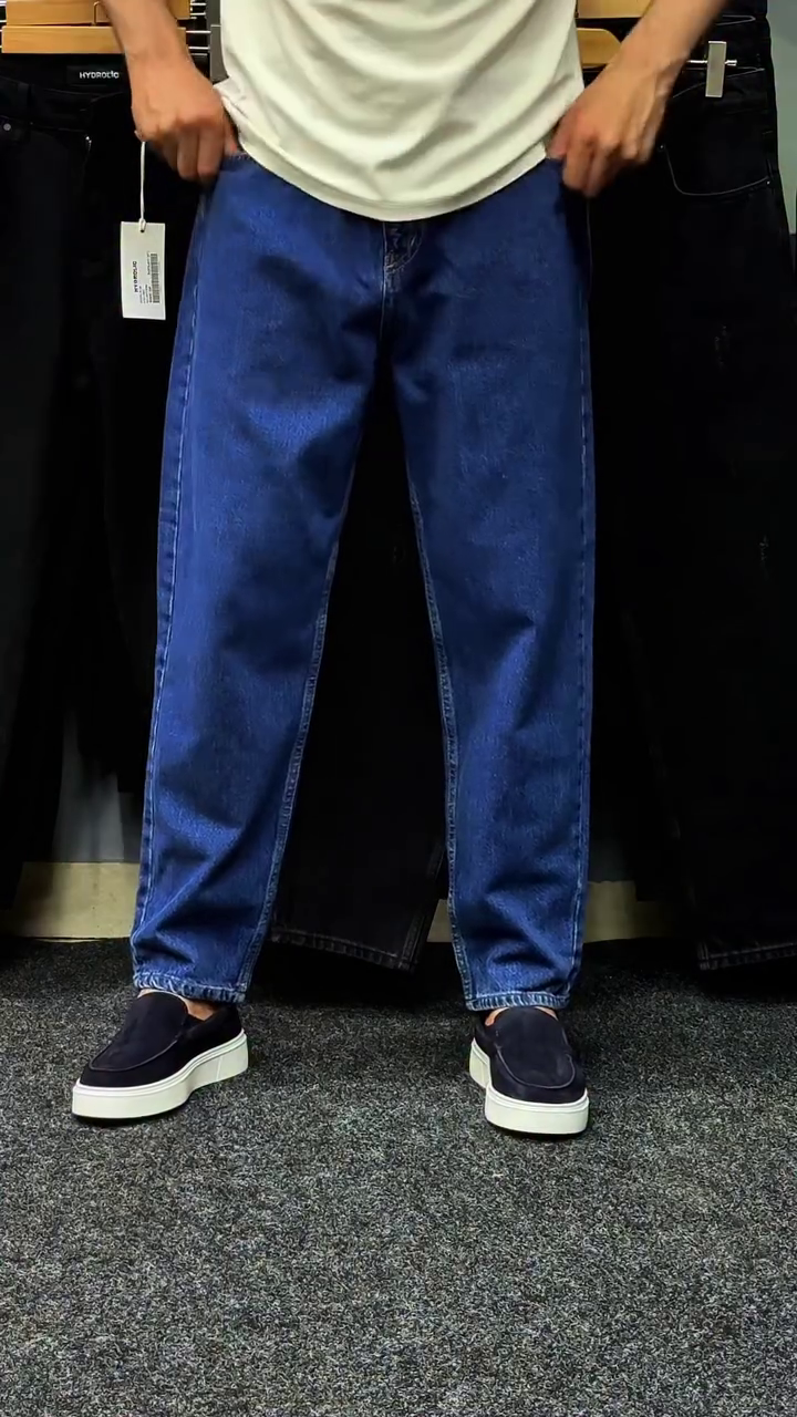 Men Classic Mid-Rise Denim Stretchable Jeans